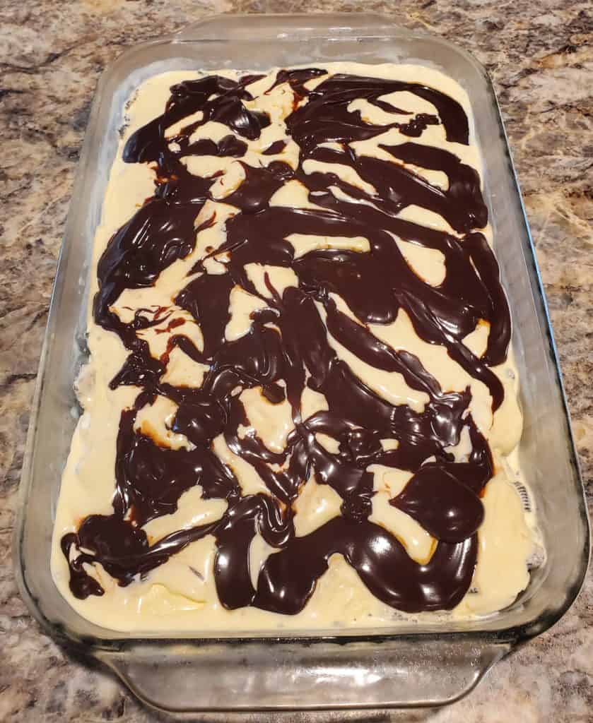 Oreo ice cream cake hot fudge sauce layer